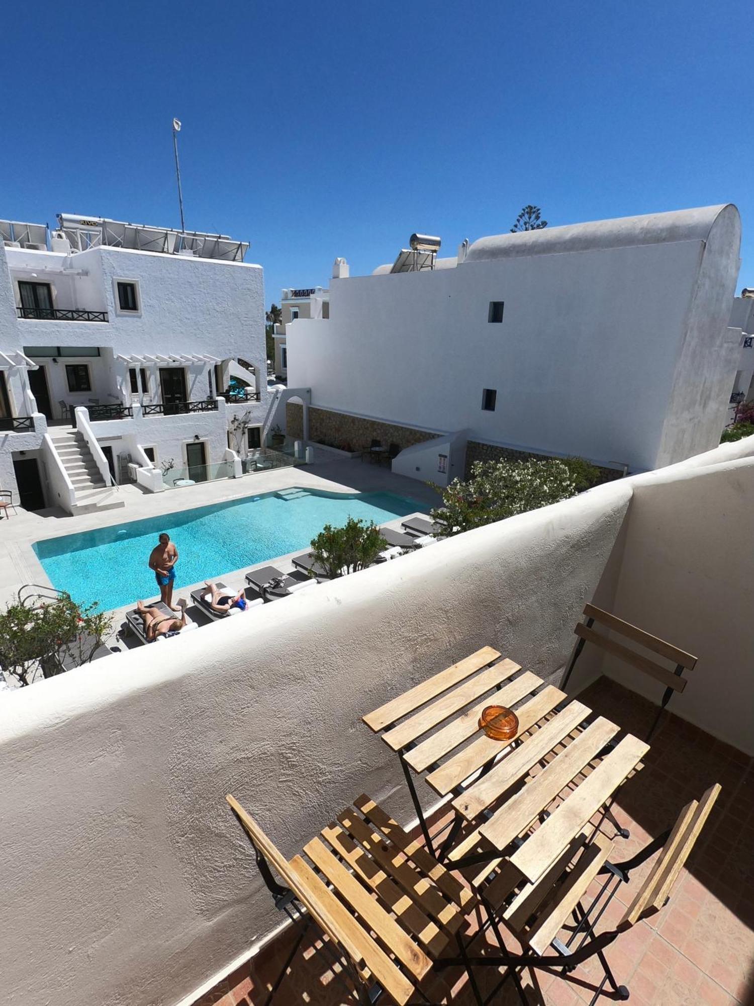 Anny Studios & Rooms Perissa Beach Exterior photo