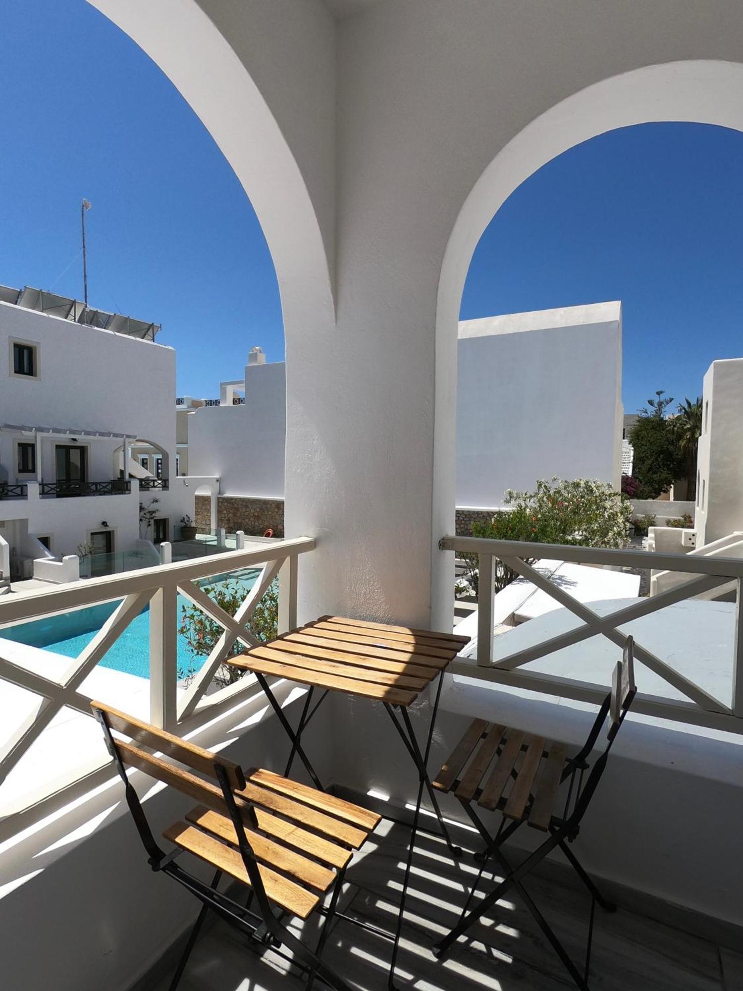 Anny Studios & Rooms Perissa Beach Exterior photo